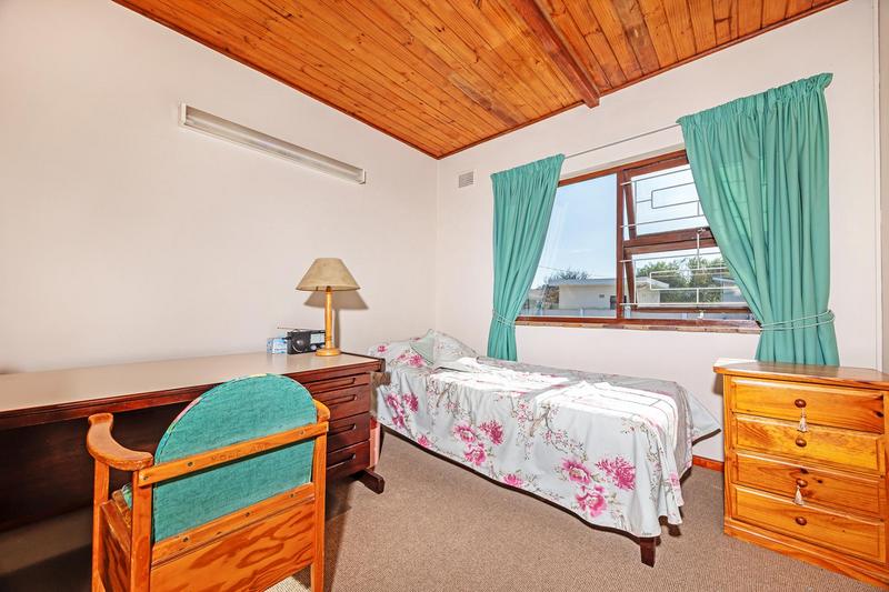 To Let 3 Bedroom Property for Rent in De La Haye Western Cape